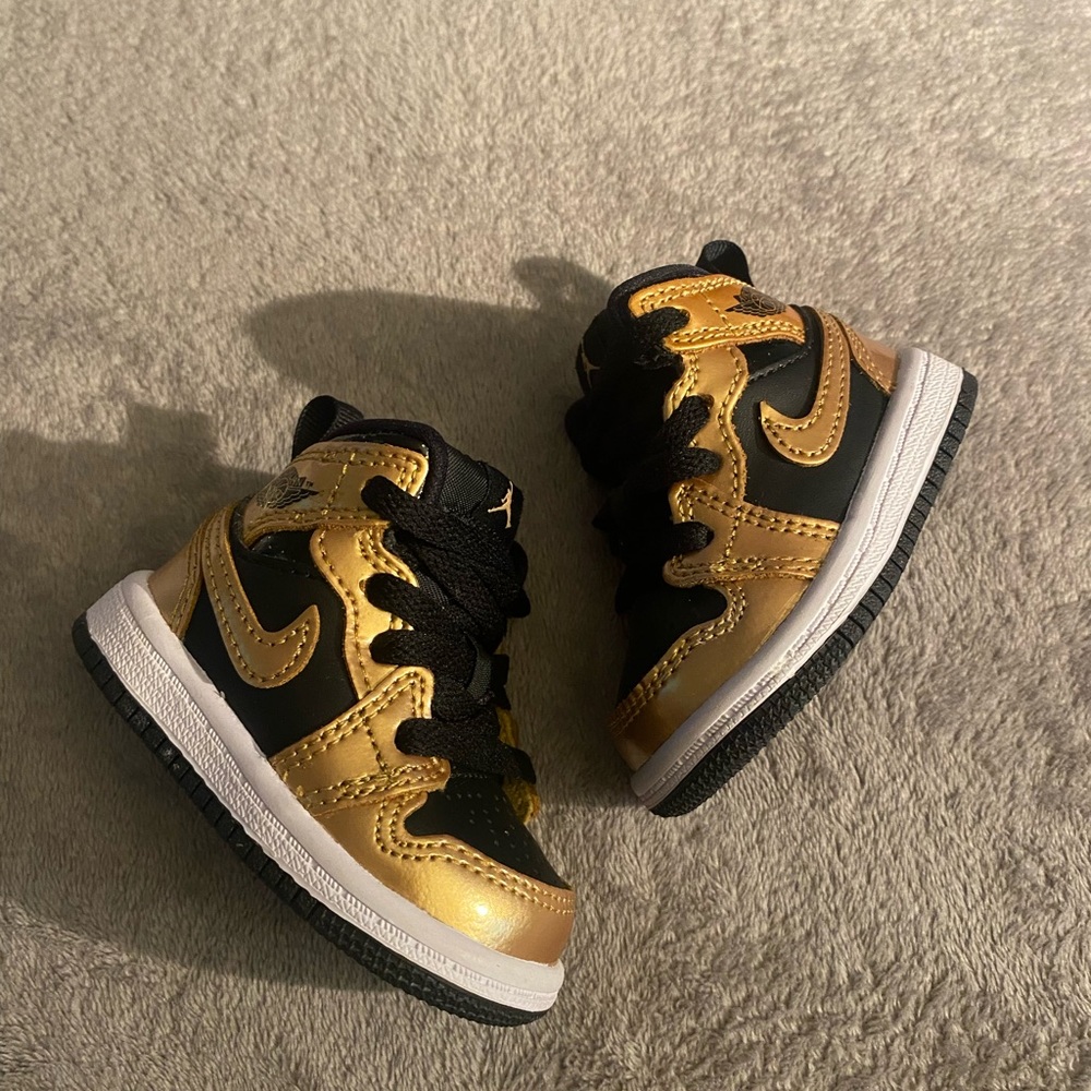 Jordan 1 - Picture 3 of 5